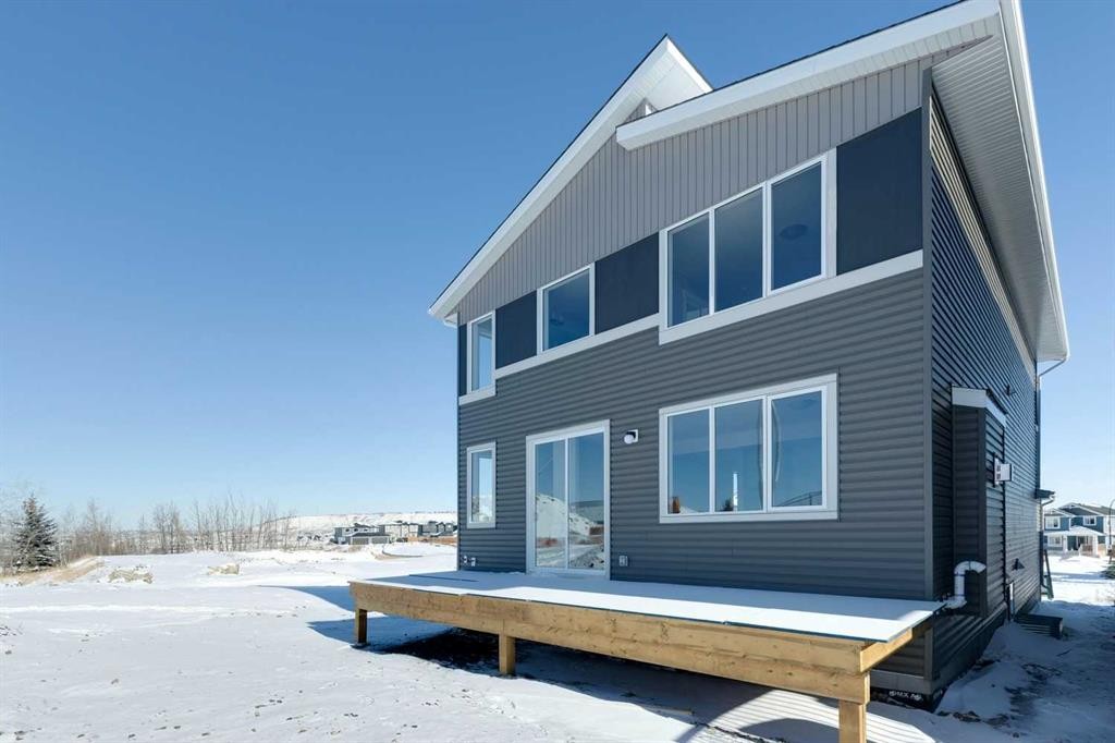 12 Willow Park Point, Cochrane, AB - Outdoor