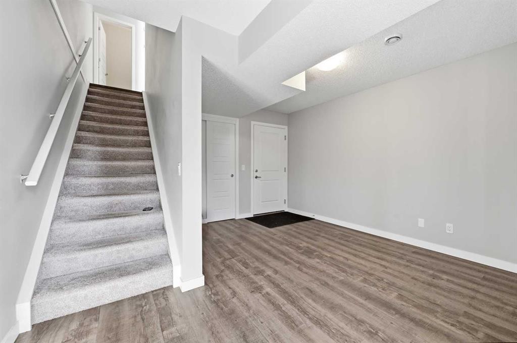 125-301 Redstone Boulevard Ne, Calgary, AB - Indoor Photo Showing Other Room