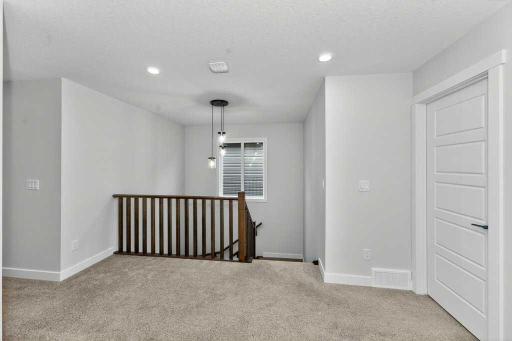 268 Cornerbrook Road Ne, Calgary, AB - Indoor Photo Showing Other Room