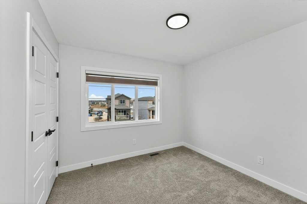 268 Cornerbrook Road Ne, Calgary, AB - Indoor Photo Showing Other Room