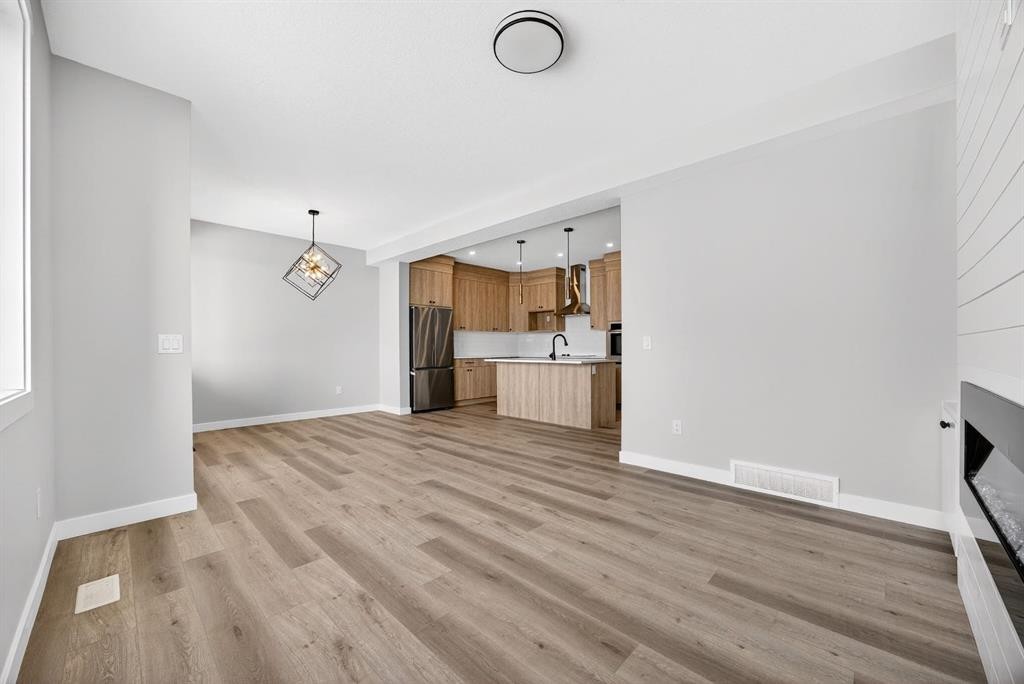 3426 Victory Way, Olds, AB - Indoor Photo Showing Kitchen