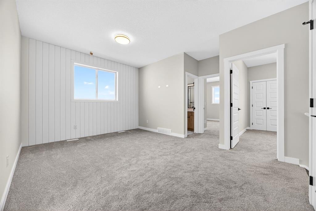 3426 Victory Way, Olds, AB - Indoor Photo Showing Other Room