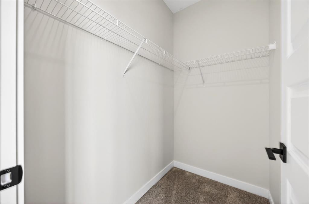 3426 Victory Way, Olds, AB - Indoor With Storage
