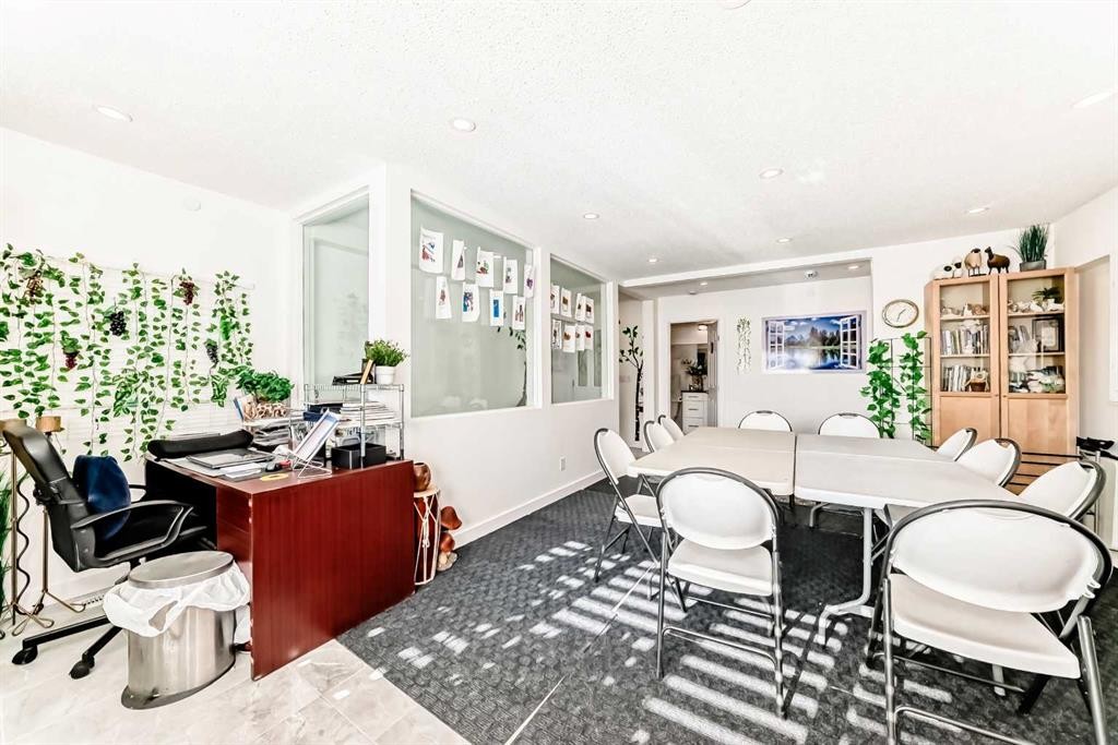 1810 10 Avenue Ne, Calgary, AB