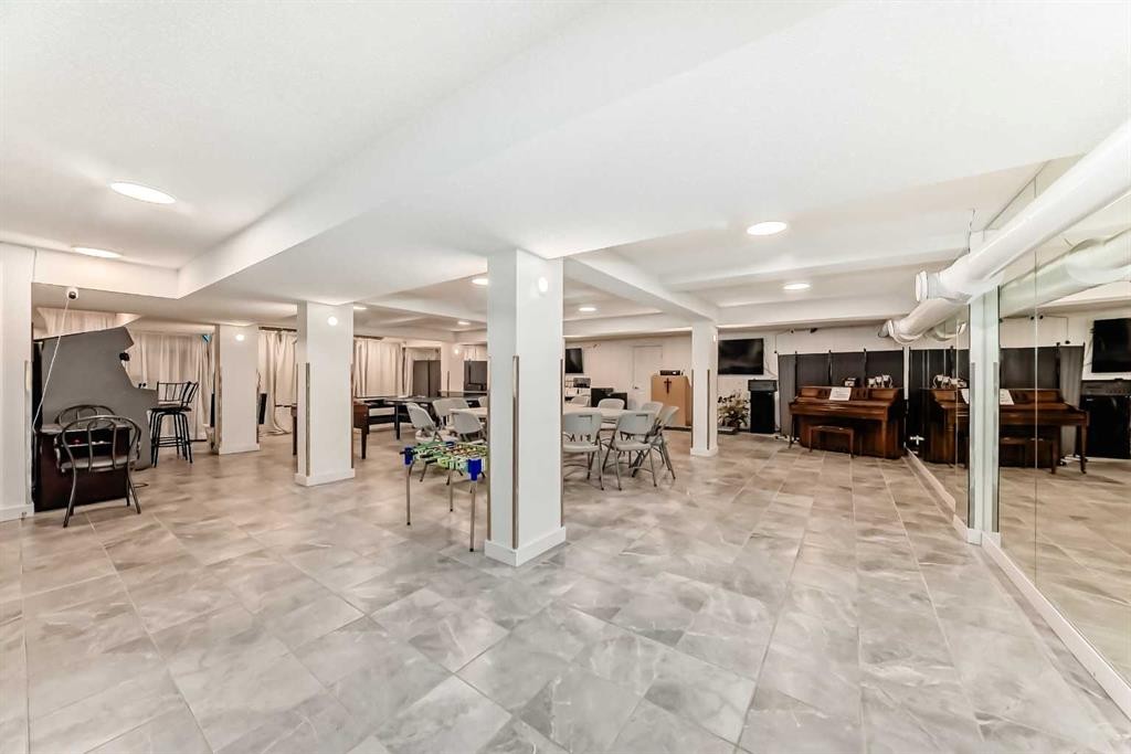 1810 10 Avenue Ne, Calgary, AB