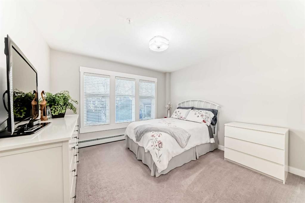 2103-11 Mahogany Row Se, Calgary, AB - Indoor Photo Showing Bedroom