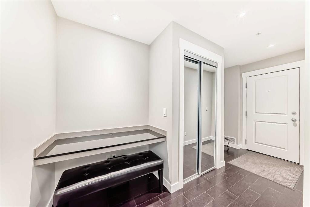 2103-11 Mahogany Row Se, Calgary, AB - Indoor