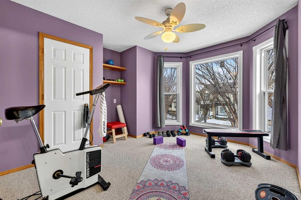 1153 Prestwick Circle Se, Calgary, AB - Indoor Photo Showing Other Room