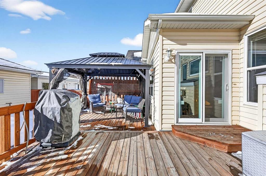 1153 Prestwick Circle Se, Calgary, AB - Outdoor With Deck Patio Veranda With Exterior