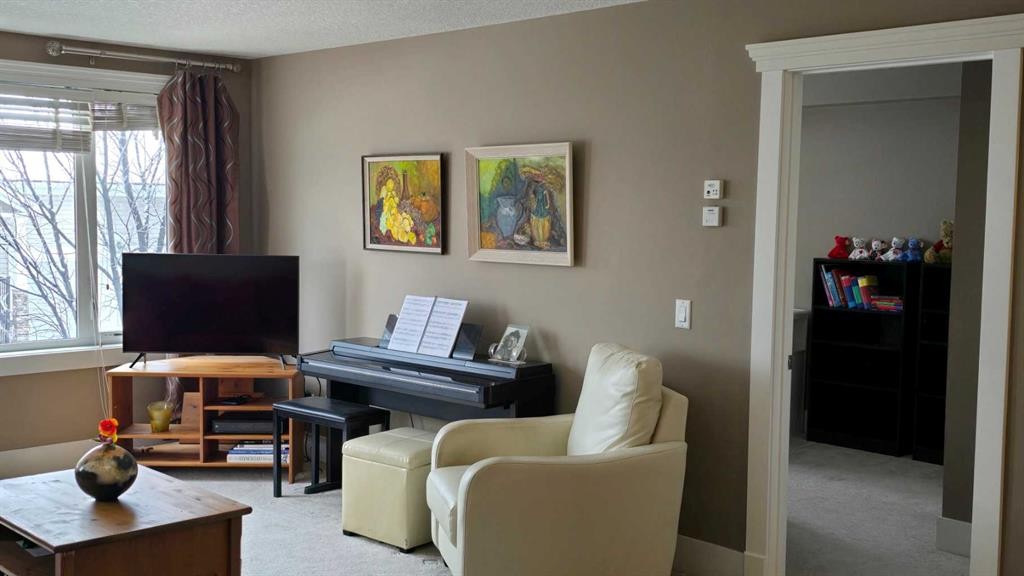 128-500 Rocky Vista Gardens Nw, Calgary, AB - Indoor