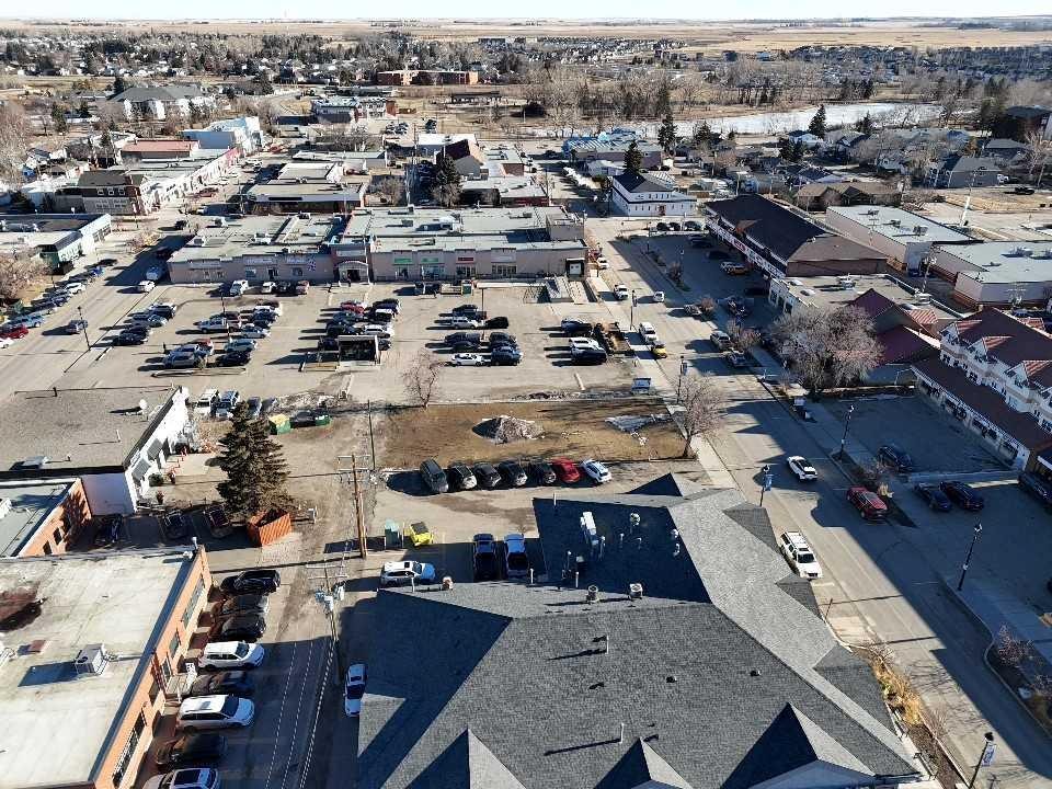 226 3 Avenue, Strathmore, AB