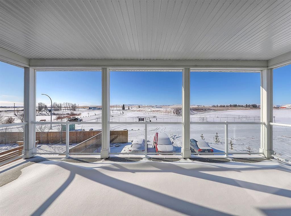 125 Westview Drive, Nanton, AB - With View