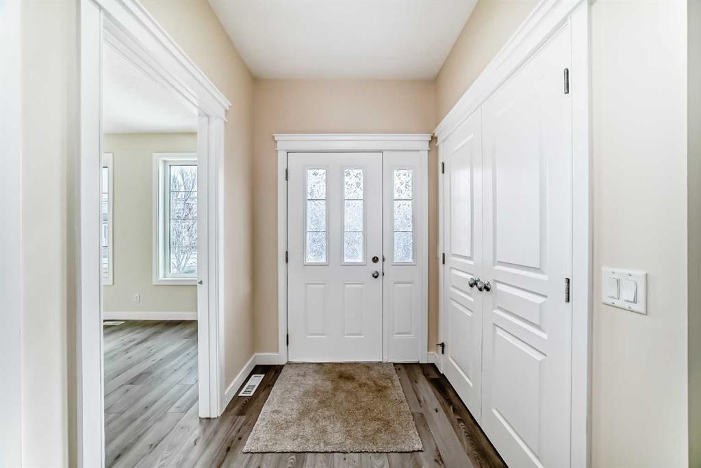 437 Redstone Grove Ne, Calgary, AB - Indoor Photo Showing Other Room