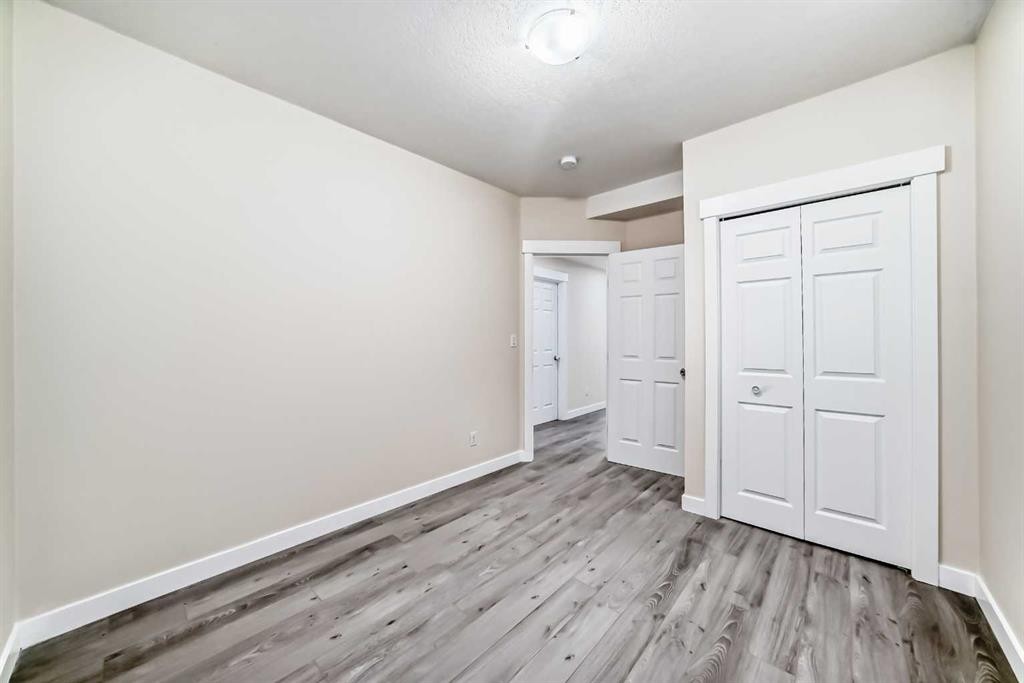 437 Redstone Grove Ne, Calgary, AB - Indoor Photo Showing Other Room