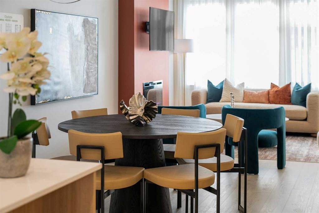 14406 15 Street Ne, Calgary, AB - Indoor Photo Showing Dining Room