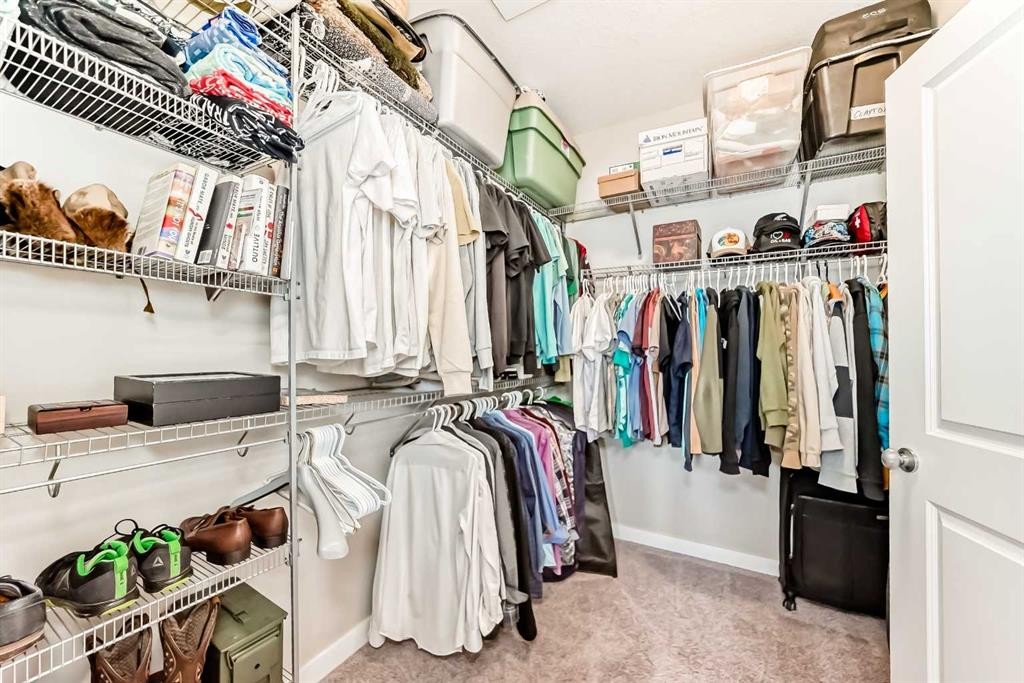 106 Cougar Ridge Landing Sw, Calgary, AB - Indoor With Storage