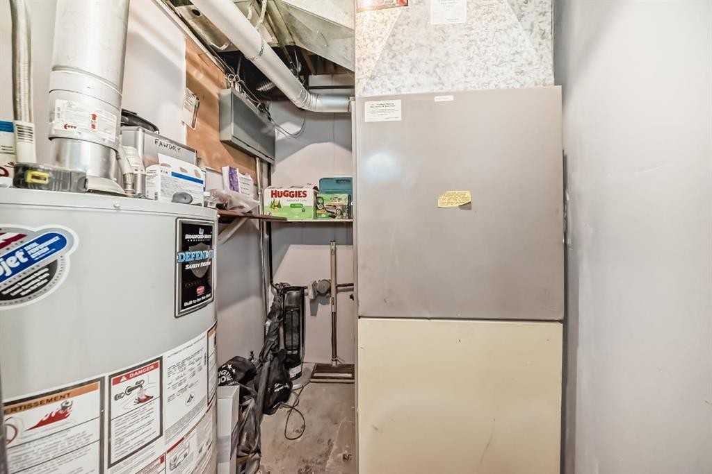 724D Raynard Crescent Se, Calgary, AB - Indoor Photo Showing Basement