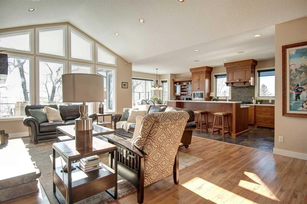 274181 Range Road 23, Rural Rocky View County, AB - Indoor