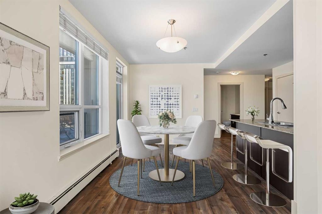 327-955 Mcpherson Road Ne, Calgary, AB - Indoor Photo Showing Dining Room