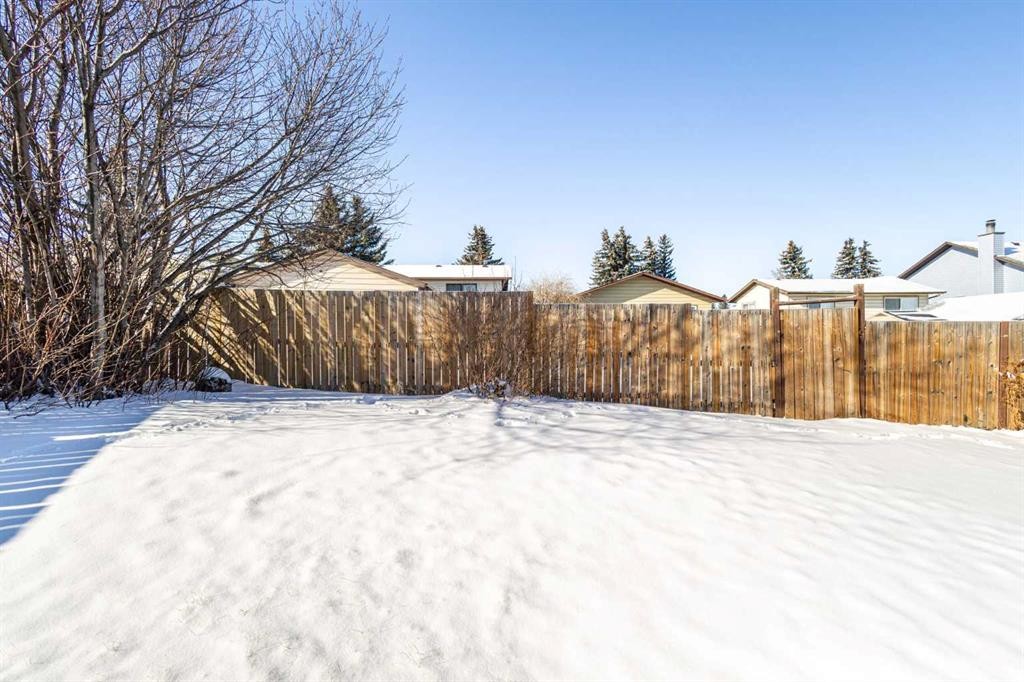95 Beddington Way Ne, Calgary, AB - Outdoor