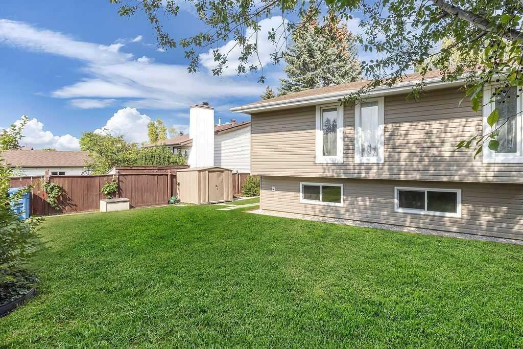 95 Beddington Way Ne, Calgary, AB - Outdoor