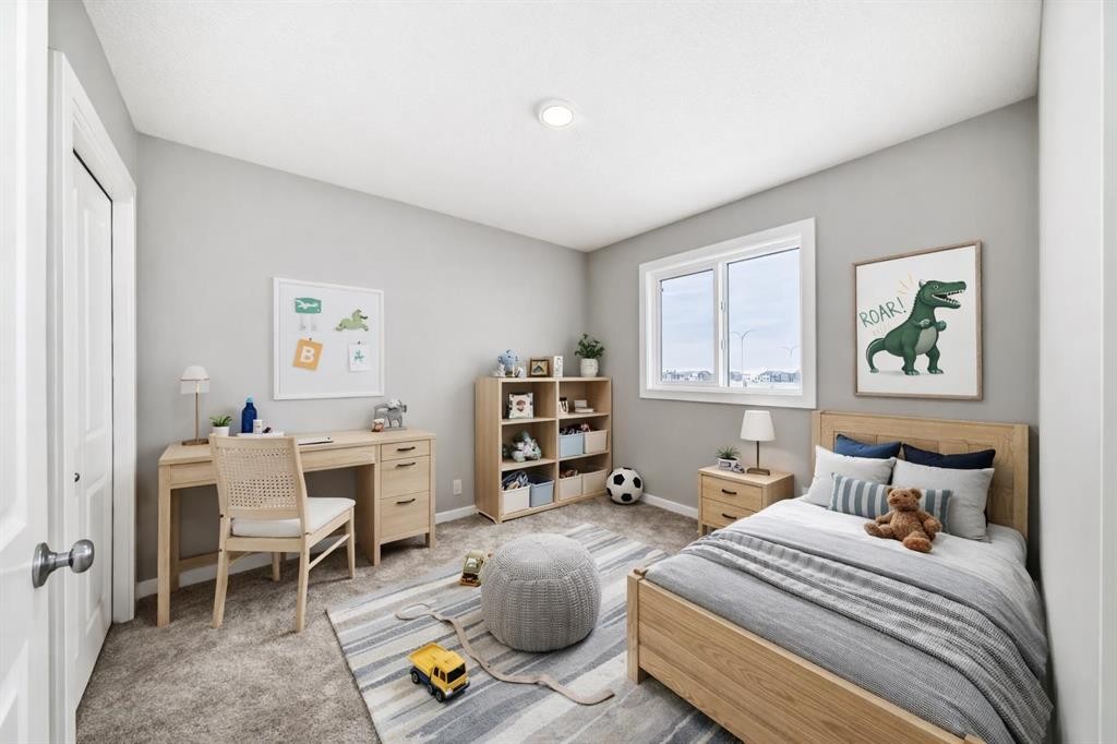 85 Starling Boulevard Nw, Calgary, AB - Indoor Photo Showing Bedroom