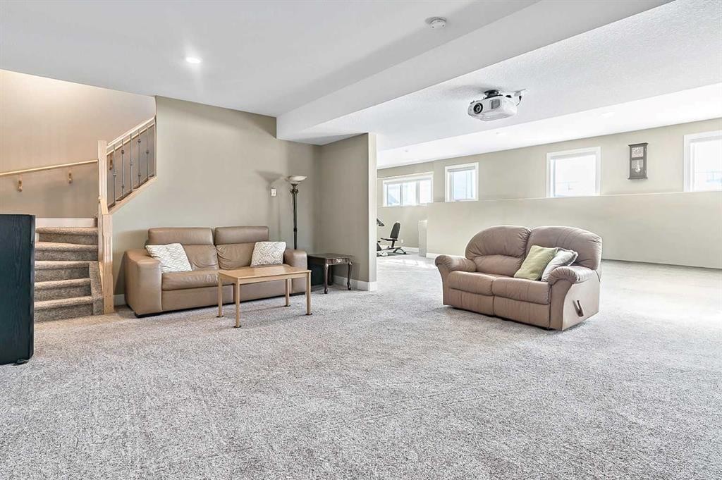 108 Ravencrest Drive, Rural Foothills County, AB - Indoor Photo Showing Other Room