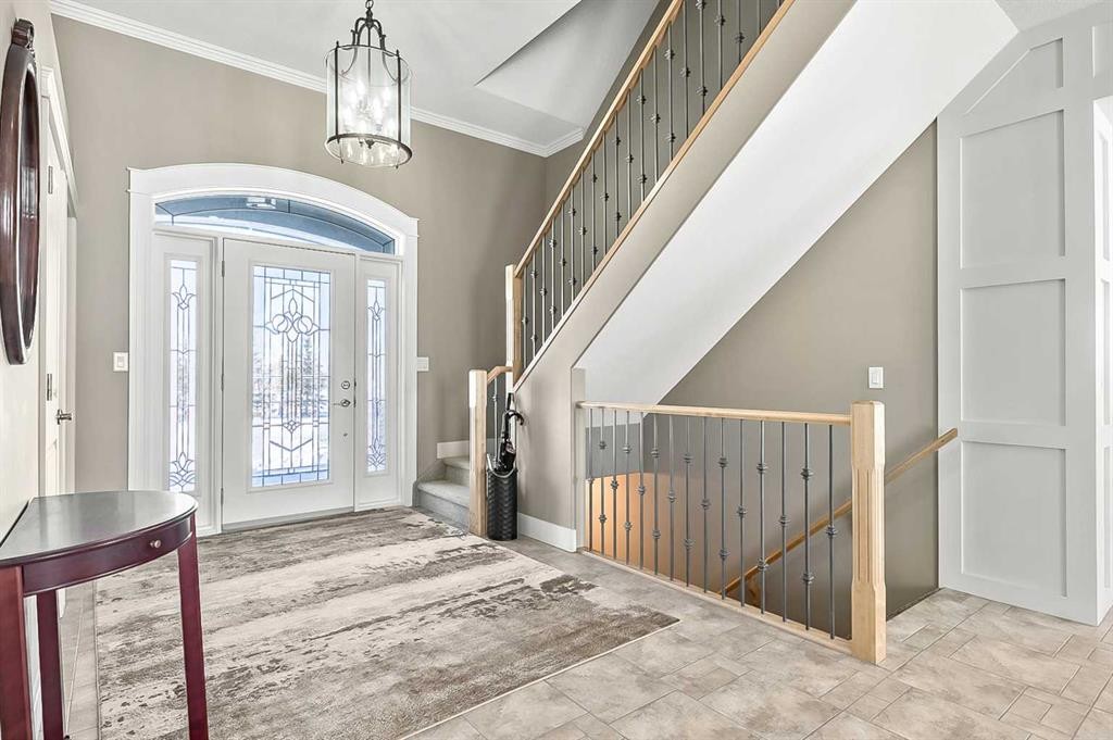 108 Ravencrest Drive, Rural Foothills County, AB - Indoor Photo Showing Other Room