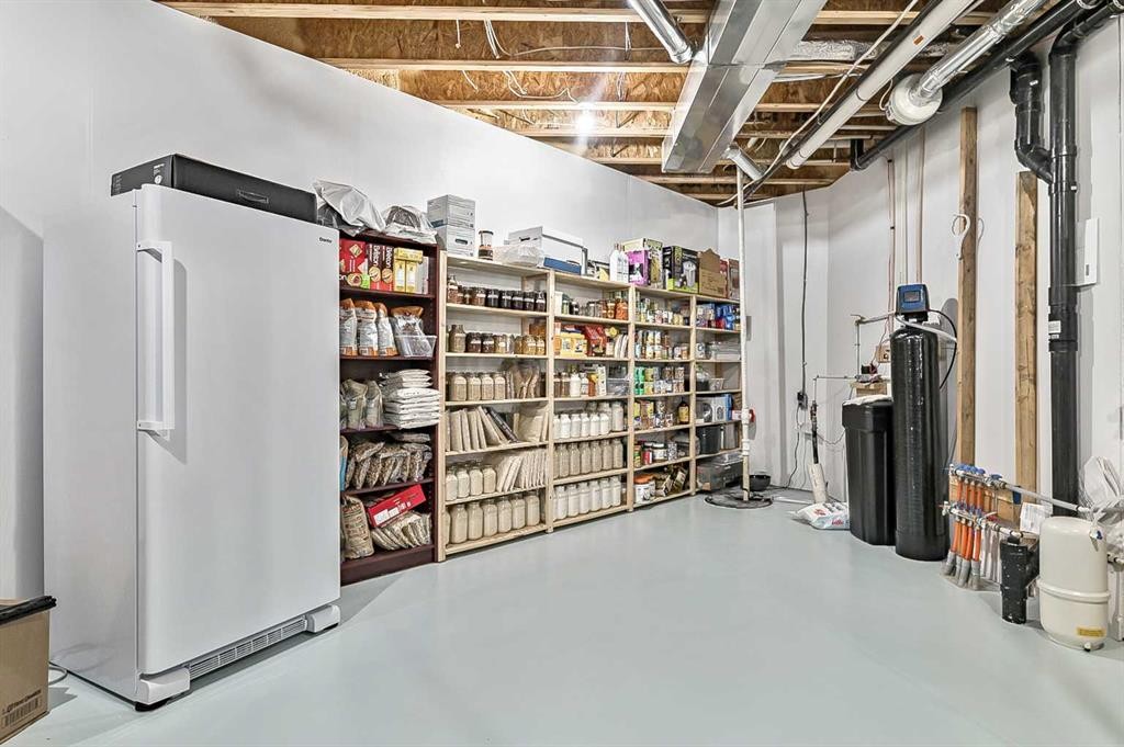 108 Ravencrest Drive, Rural Foothills County, AB - Indoor Photo Showing Basement