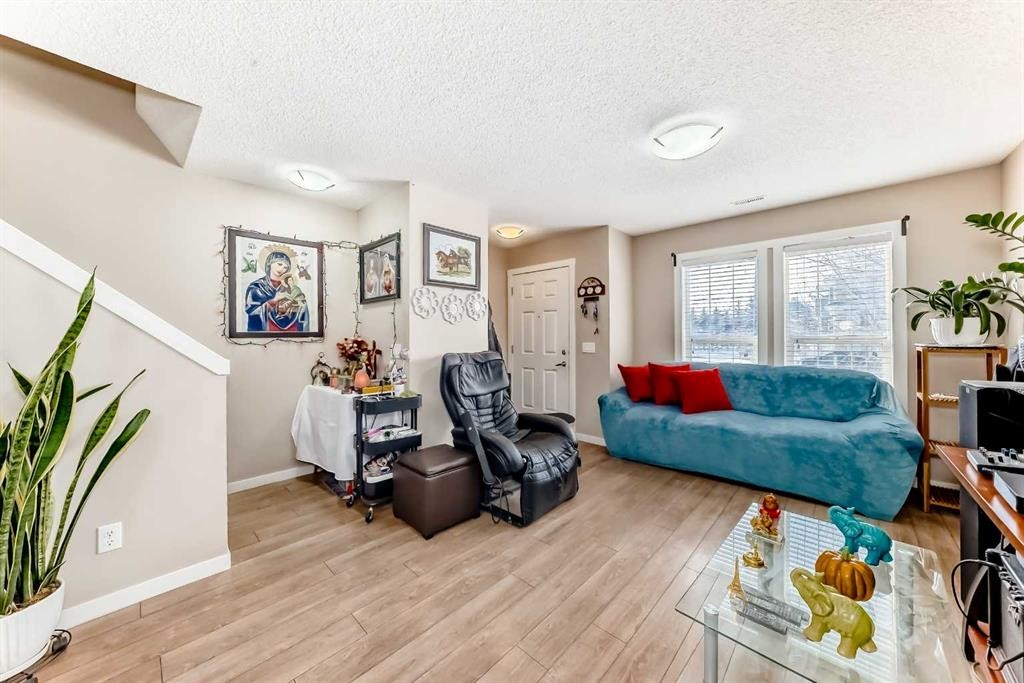 38 Auburn Bay Link Se, Calgary, AB - Indoor