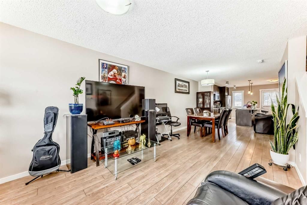 38 Auburn Bay Link Se, Calgary, AB - Indoor