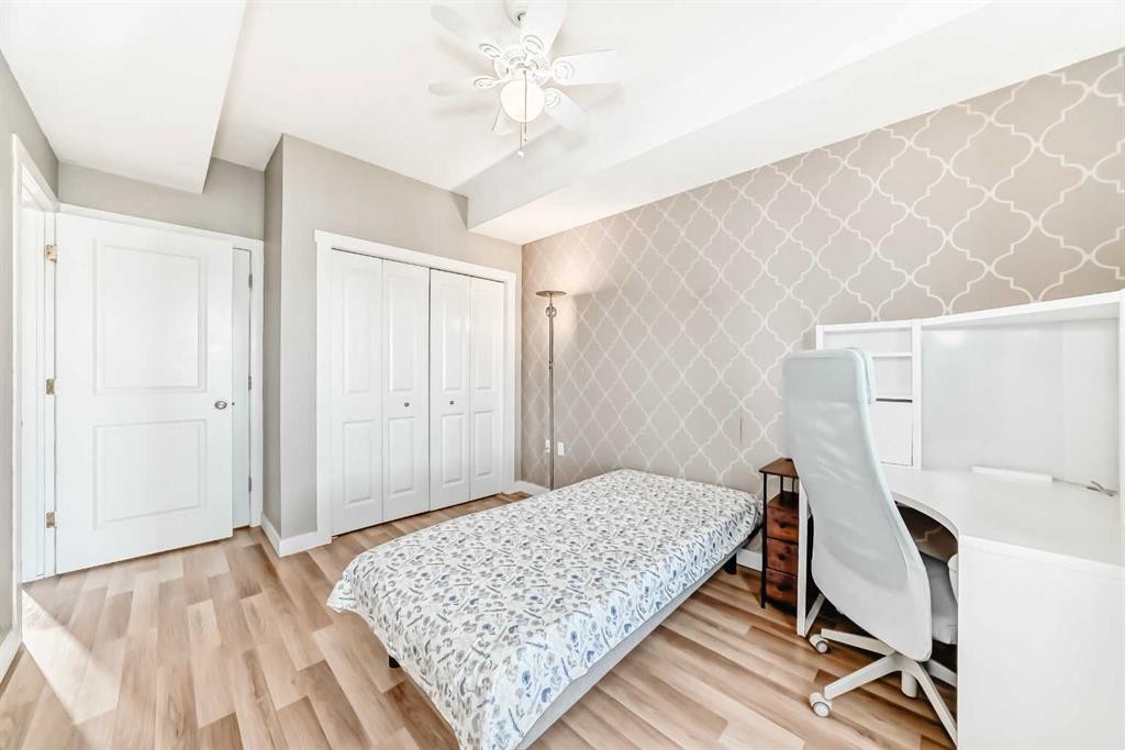 309-1540 17 Avenue Sw, Calgary, AB - Indoor Photo Showing Other Room