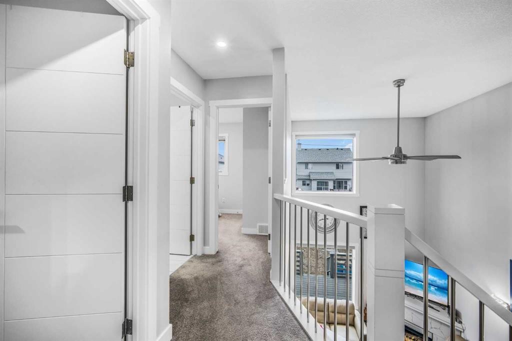 31 Saddleback Way Ne, Calgary, AB - Indoor Photo Showing Other Room