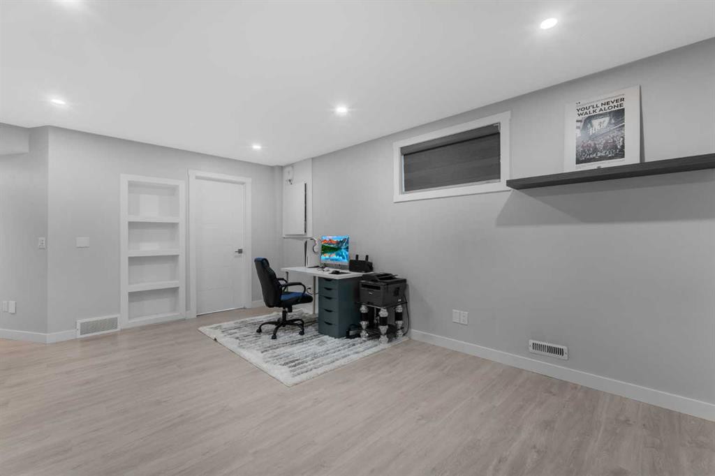 31 Saddleback Way Ne, Calgary, AB - Indoor