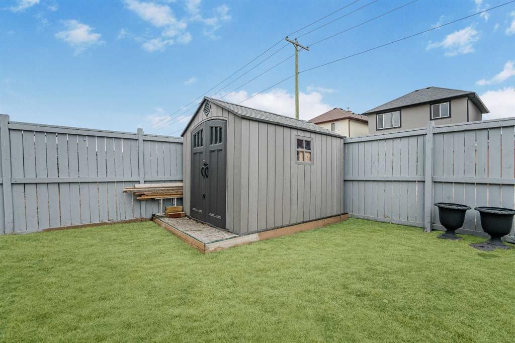 31 Saddleback Way Ne, Calgary, AB - Outdoor