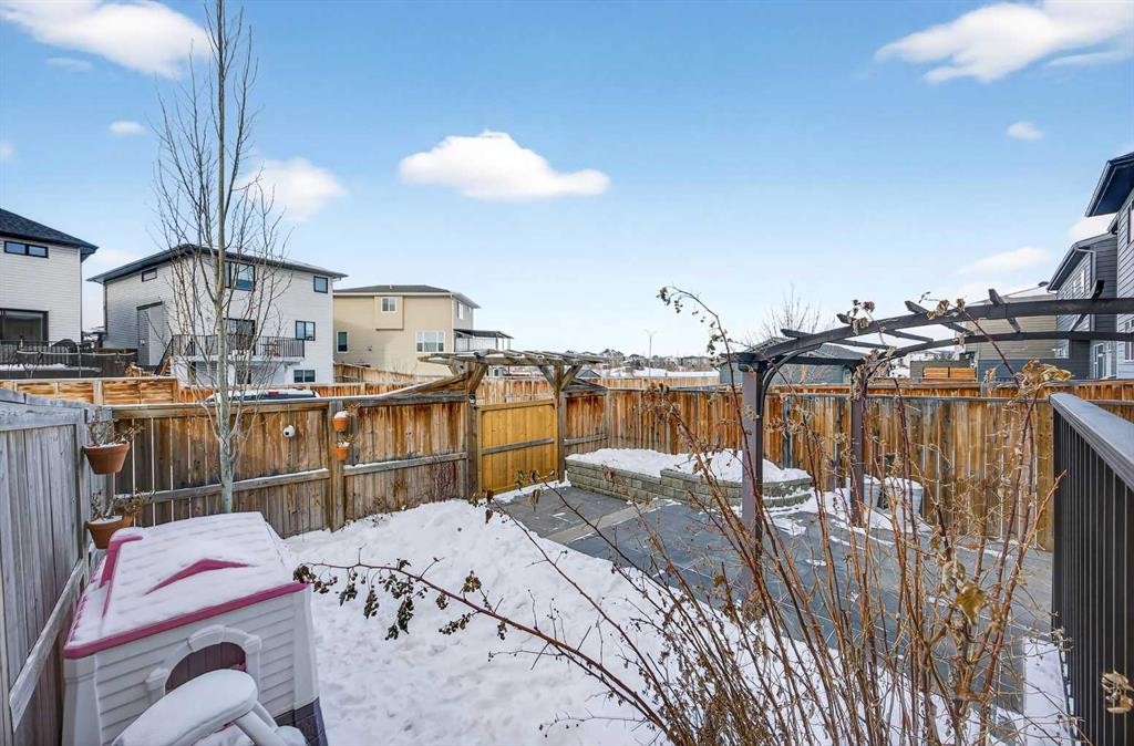 369 Walden Parade Se, Calgary, AB - Outdoor