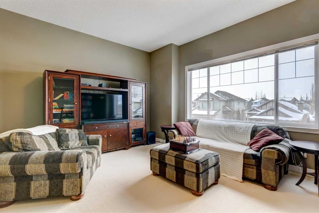 185 Brightonstone Landing Se, Calgary, AB - Indoor Photo Showing Living Room