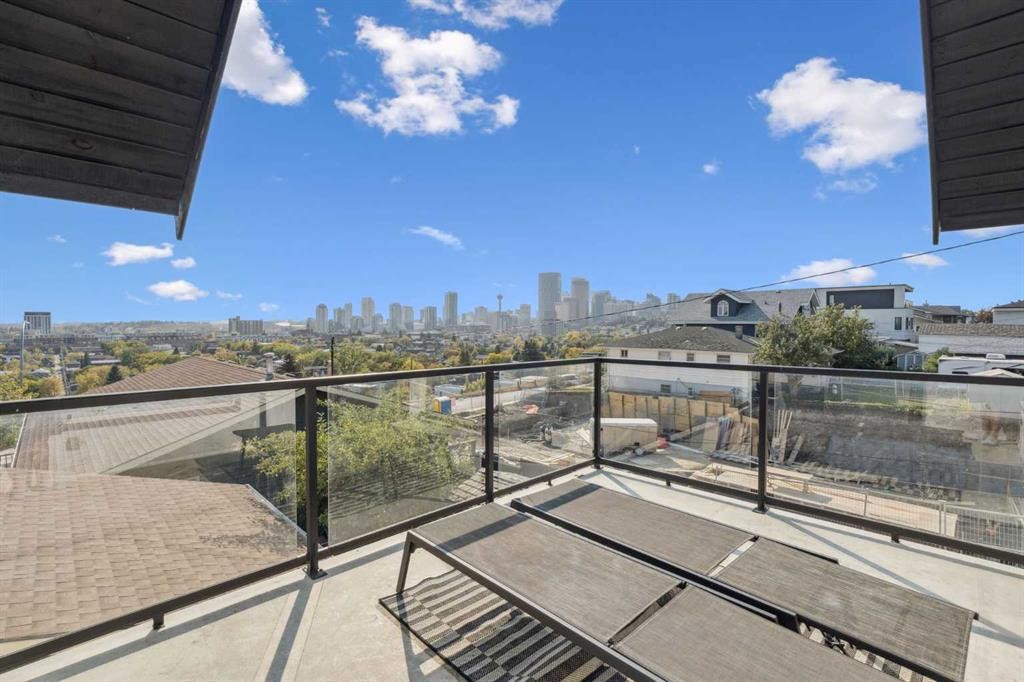 809 9 Street Ne, Calgary, AB - Outdoor With Balcony With View With Exterior