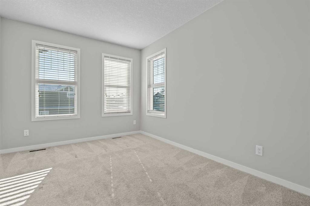 2148 Brightoncrest Green Se, Calgary, AB - Indoor Photo Showing Other Room