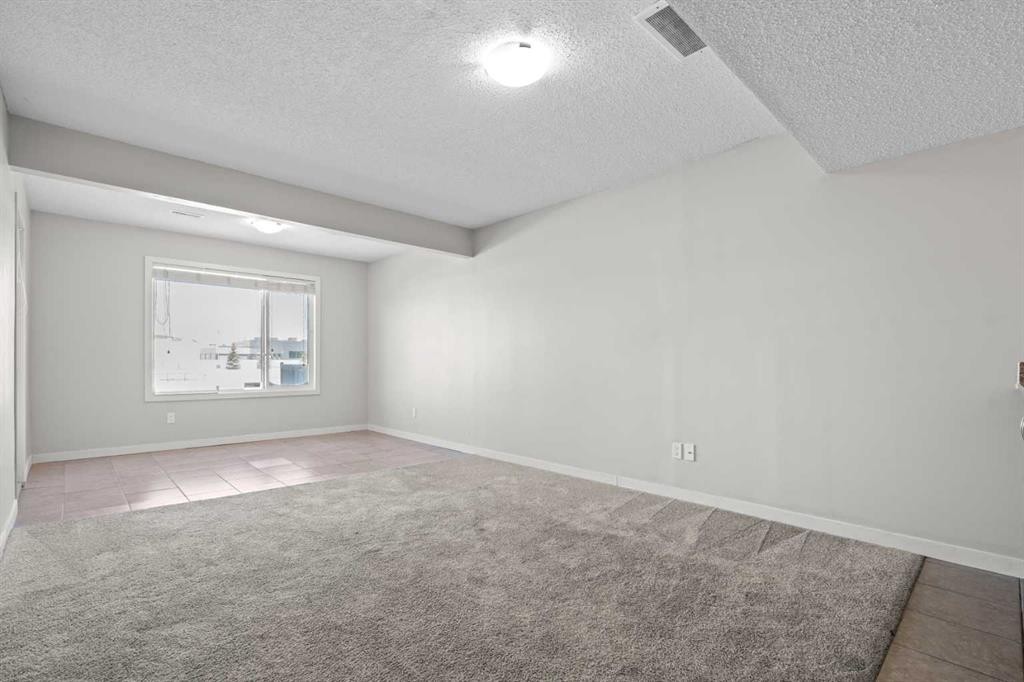 2148 Brightoncrest Green Se, Calgary, AB - Indoor Photo Showing Other Room