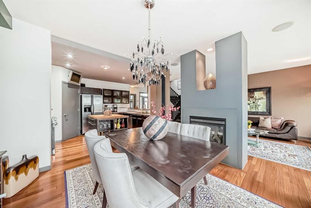 206 Tuscany Ravine Close Nw, Calgary, AB - Indoor Photo Showing Dining Room