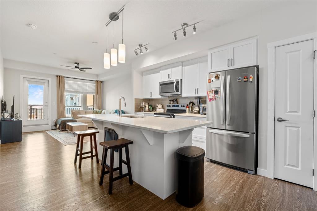 2310-3727 Sage Hill Drive Nw, Calgary, AB - Indoor Photo Showing Kitchen With Stainless Steel Kitchen With Upgraded Kitchen