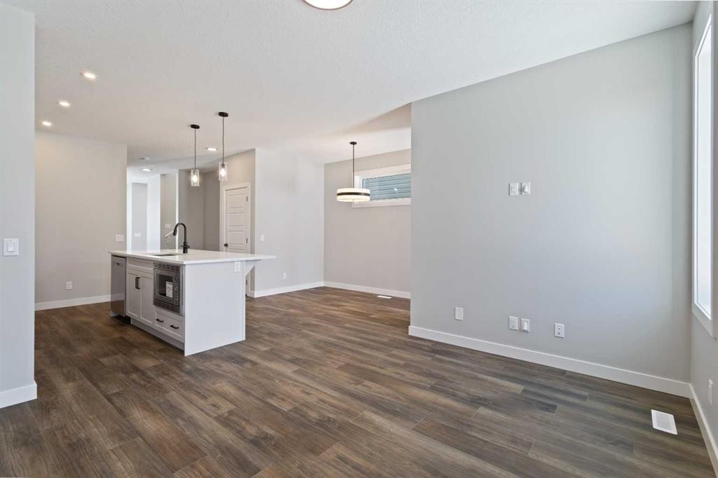 65 Amblefield Heights Nw, Calgary, AB - Indoor