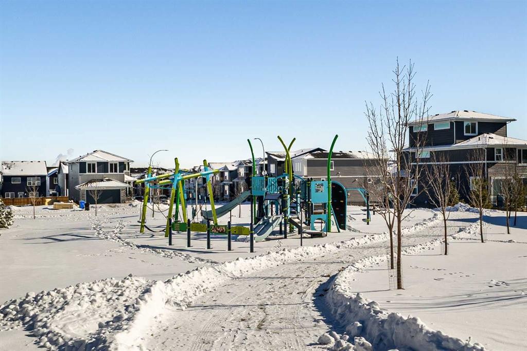 65 Amblefield Heights Nw, Calgary, AB - Outdoor