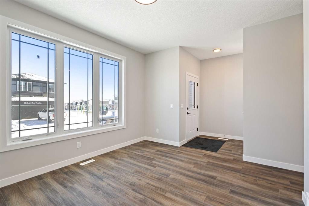 65 Amblefield Heights Nw, Calgary, AB - Indoor Photo Showing Other Room