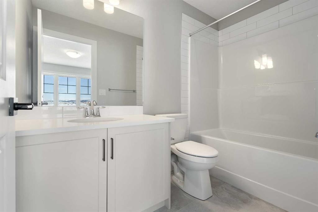 14926 24 Street Nw, Calgary, AB - Indoor Photo Showing Bathroom