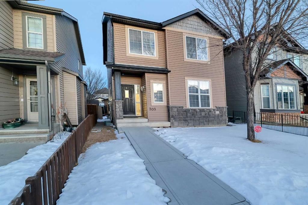 303 Saddlebrook Way Ne, Calgary, AB - Outdoor With Facade