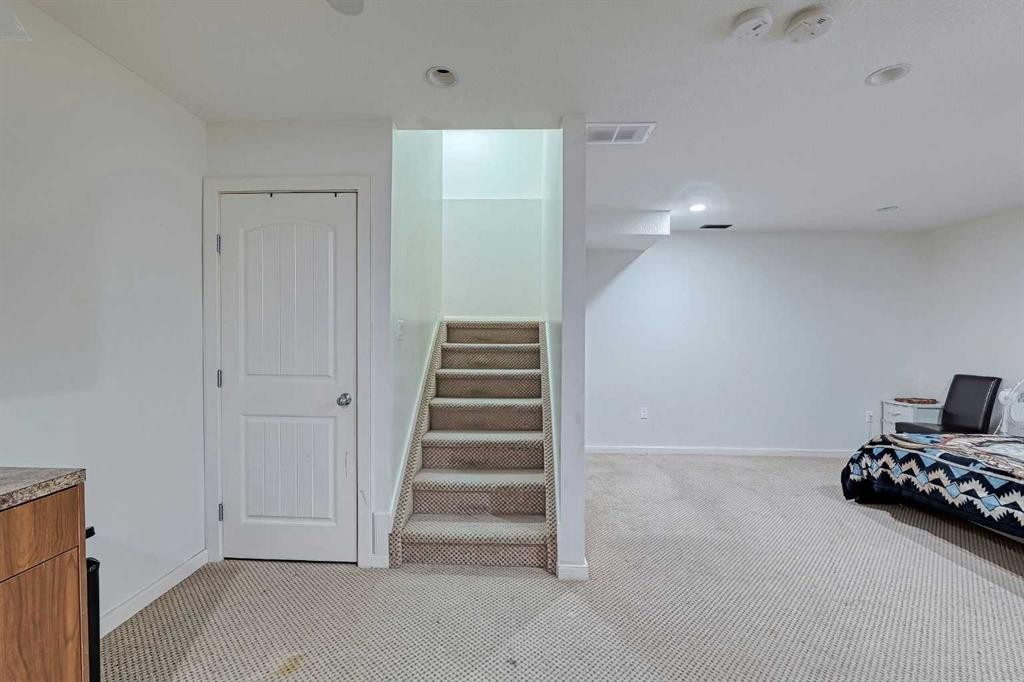 303 Saddlebrook Way Ne, Calgary, AB - Indoor Photo Showing Other Room