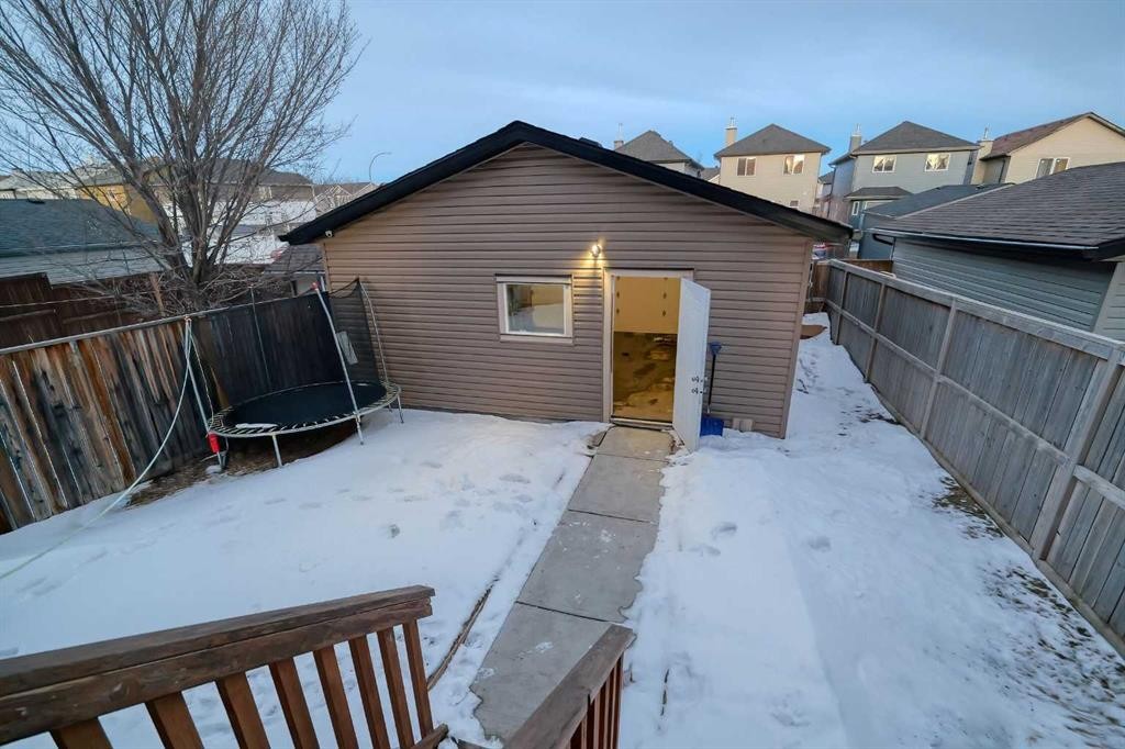 303 Saddlebrook Way Ne, Calgary, AB - Outdoor With Exterior