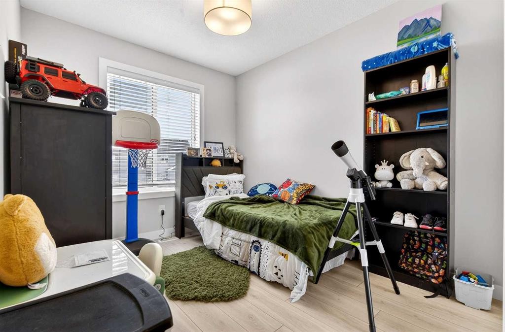 1220 Cornerstone Way Ne, Calgary, AB - Indoor Photo Showing Bedroom